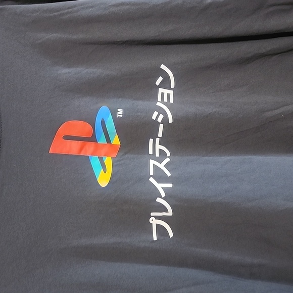 PlayStation T-Shirt - Picture 2 of 4
